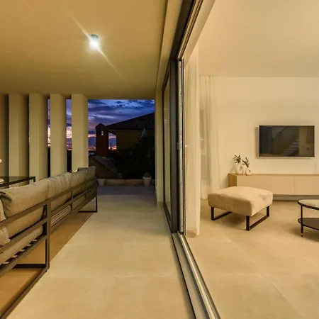 Vila Infinity *